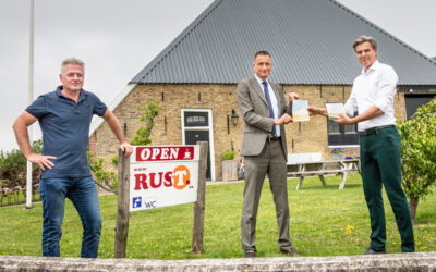 Officiële overhandiging Beleefroute ‘Rondje Holwerd’